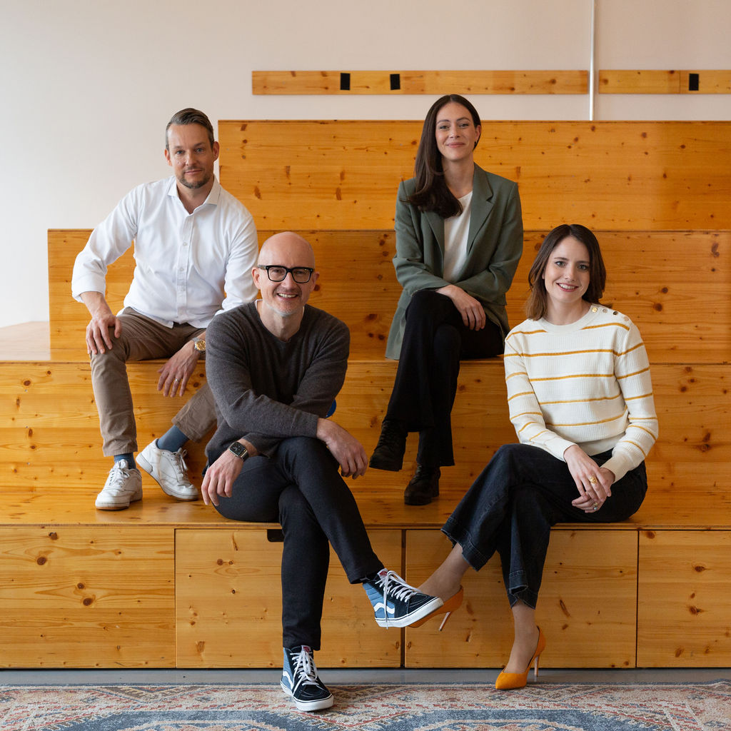 Civey vlnr Jöran Reinel Gerrit Richter Charlotte Weber Janina Mütze Copyright Rica Rosa